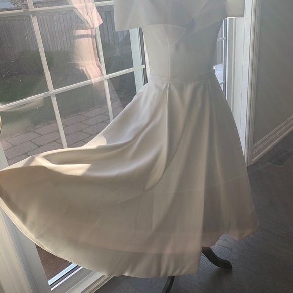 Terani Couture Wedding/Engagement Dress in White - Picture 7 of 12